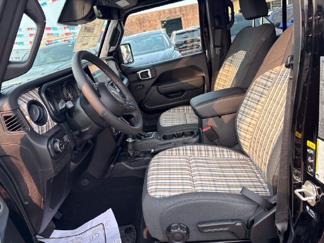 New 2026 Jeep Gladiator Sport AWD/4WD image 8