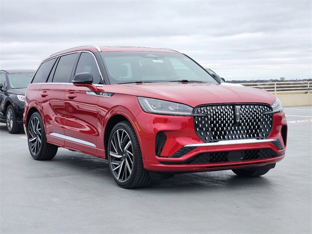 New 2025 Lincoln Aviator Black Label image 3