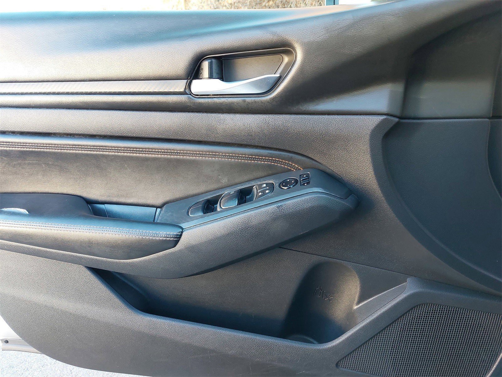 Used 2020 Nissan Altima 2.5 SR image 28