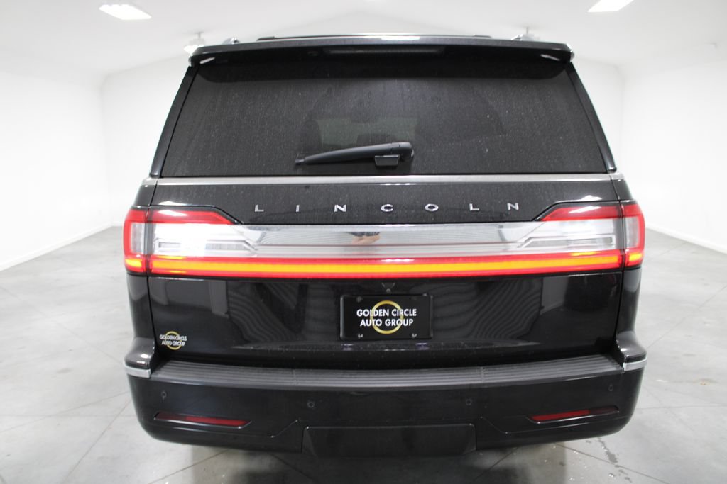 Used 2020 Lincoln Navigator L Reserve w/ Luxury Package AWD/4WD image 8