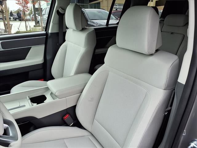 New 2026 Hyundai Santa Fe SE AWD/4WD image 13
