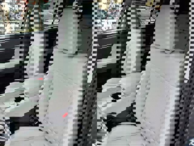 New 2026 Hyundai Santa Fe SE image 13