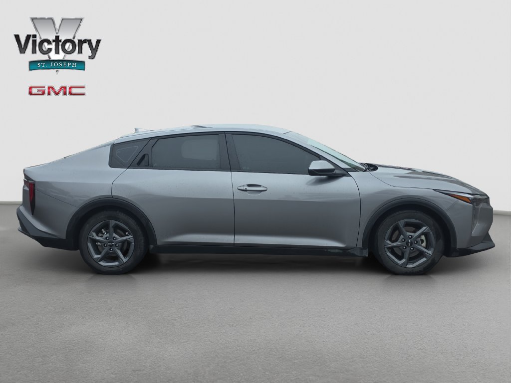 Used 2025 Kia K4 FWD image 18