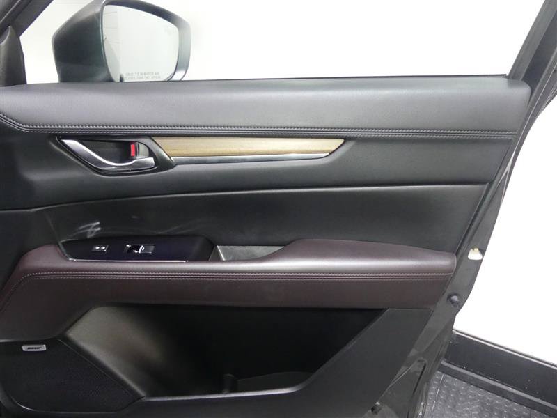 Used 2019 MAZDA CX-5 Signature AWD/4WD image 19