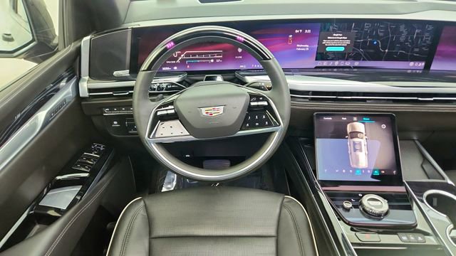 Used 2025 Cadillac Escalade Sport w/ Touring Package image 41