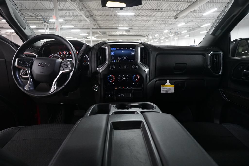 Used 2020 Chevrolet Silverado 1500 RST AWD/4WD image 5
