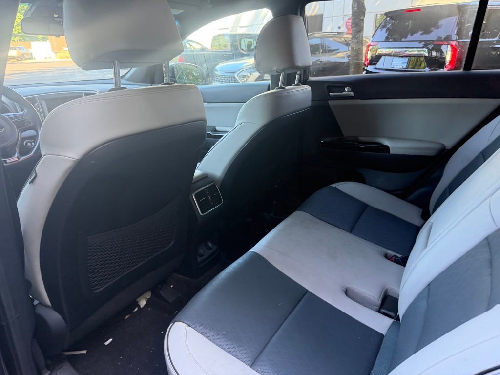 Used 2019 Kia Sportage EX w/ EX Sport Appearance Package AWD/4WD image 13