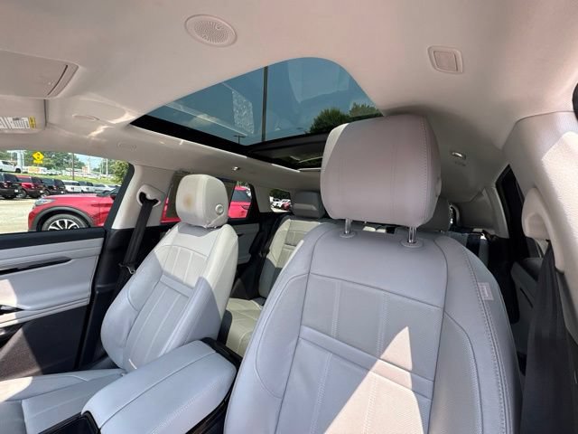 Used 2021 Land Rover Range Rover Evoque S AWD/4WD image 29