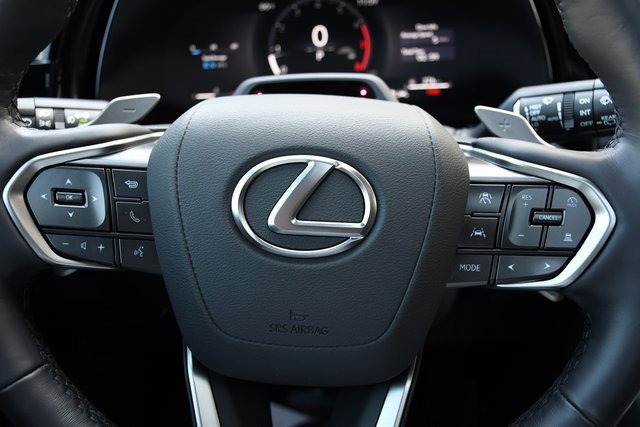 Used 2025 Lexus TX 350 AWD image 11