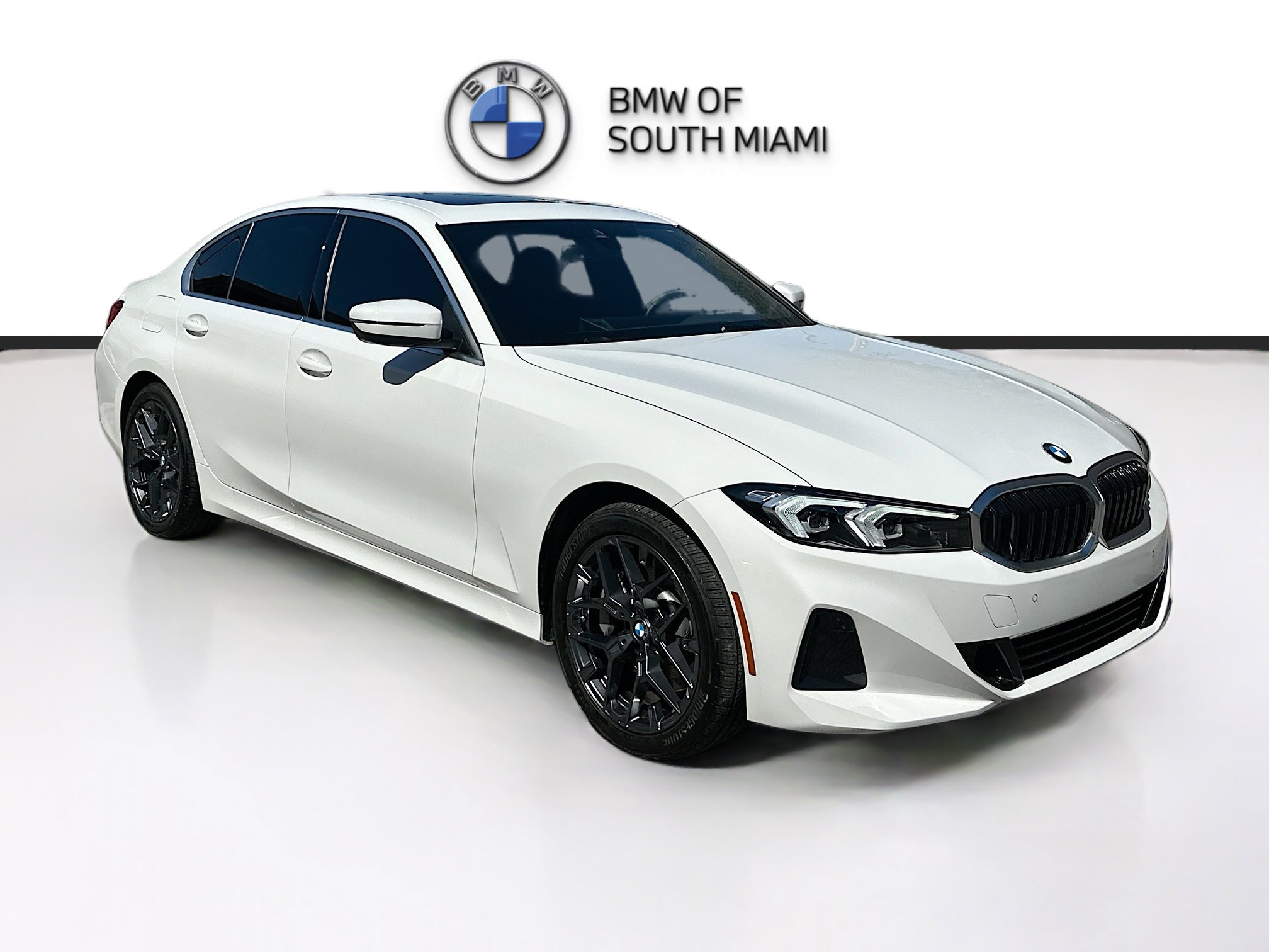 Used 2025 BMW 330i Sedan w/ M Sport Package image 1