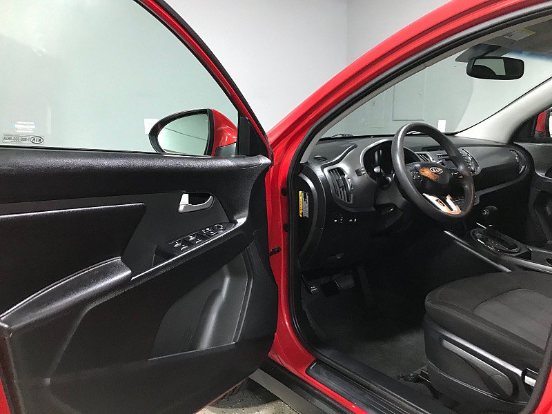 Used 2012 Kia Sportage LX w/ Convenience Pkg FWD image 9