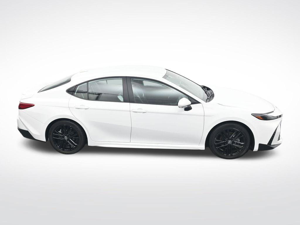 Used 2025 Toyota Camry SE FWD image 24