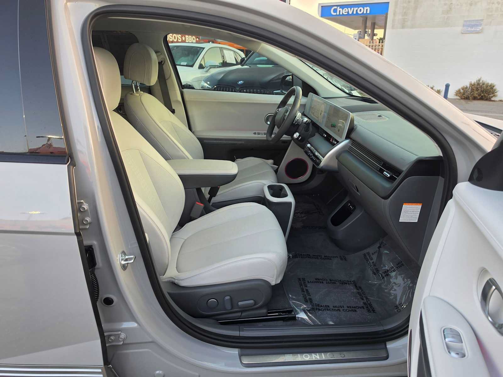Used 2023 Hyundai Ioniq 5 Limited AWD/4WD image 10