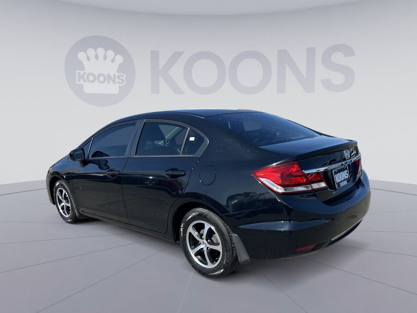 Used 2015 Honda Civic SE image 4