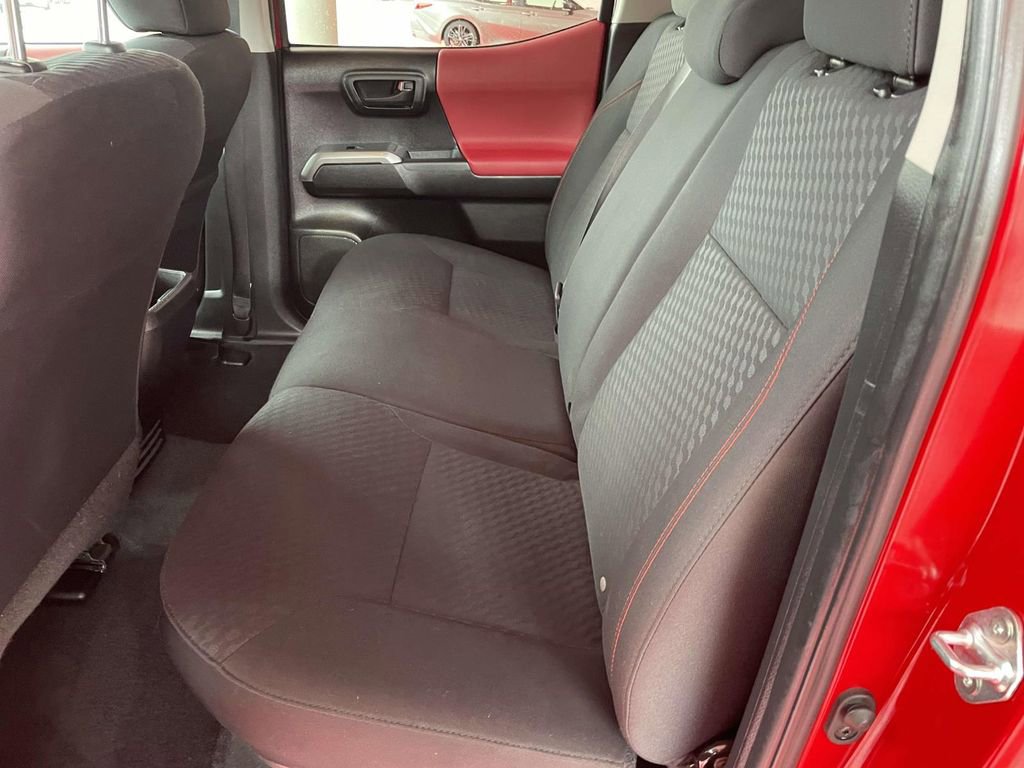 Used 2022 Toyota Tacoma SR5 image 23