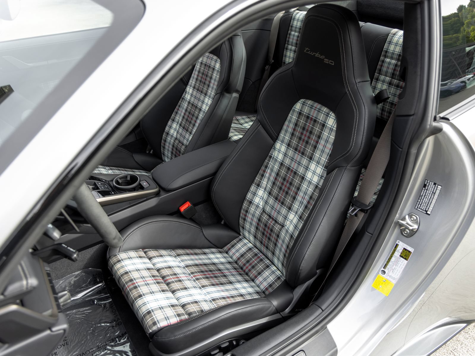 Certified 2025 Porsche 911 Turbo AWD/4WD image 5