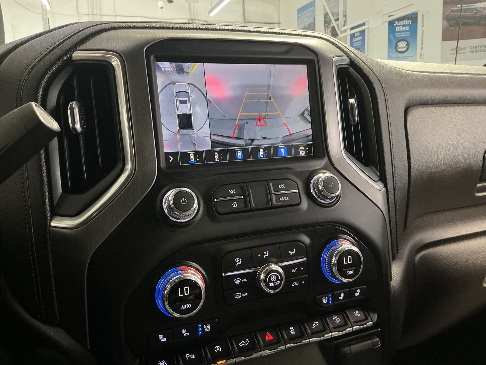 Used 2021 GMC Sierra 1500 Denali w/ Denali Ultimate Package AWD/4WD image 20