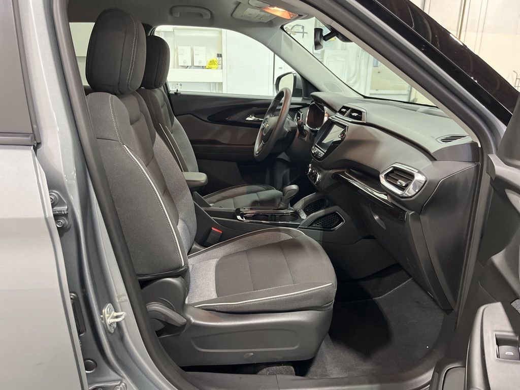 Certified 2023 Chevrolet TrailBlazer LT w/ Convenience Package image 44