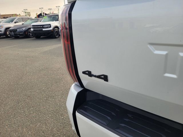 Used 2023 Toyota Tundra Platinum w/ Advanced Package image 7