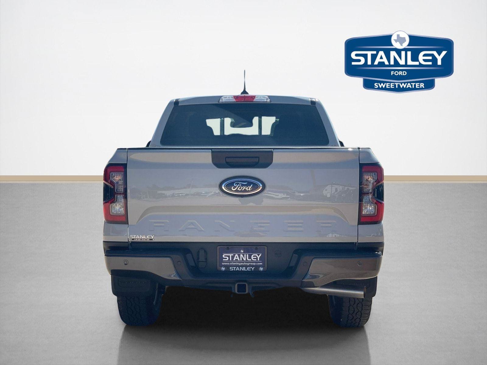 New 2026 Ford Ranger XLT w/ Equipment Group 301A High AWD/4WD image 9