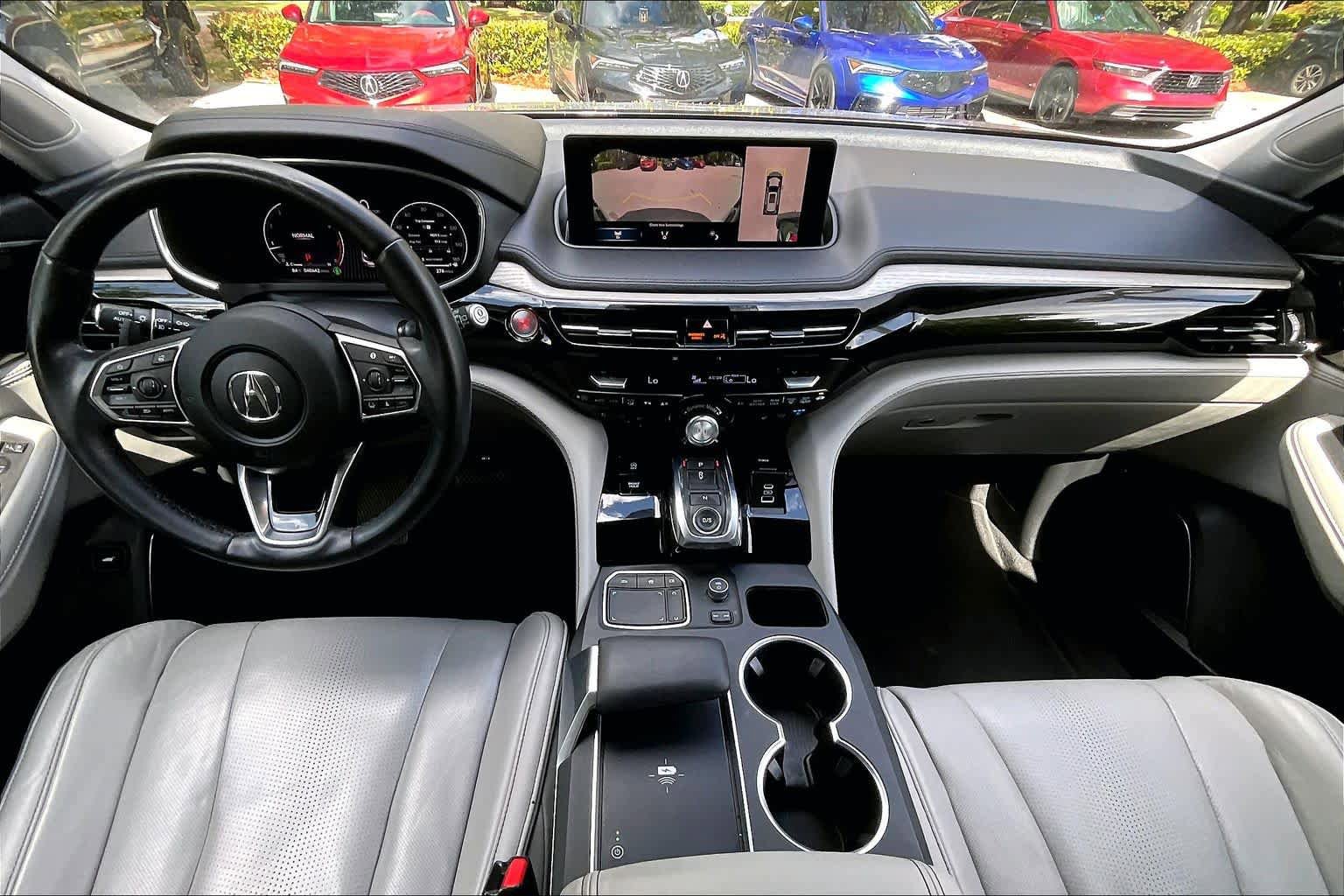 Used 2022 Acura MDX SH-AWD w/ Advance Package image 16
