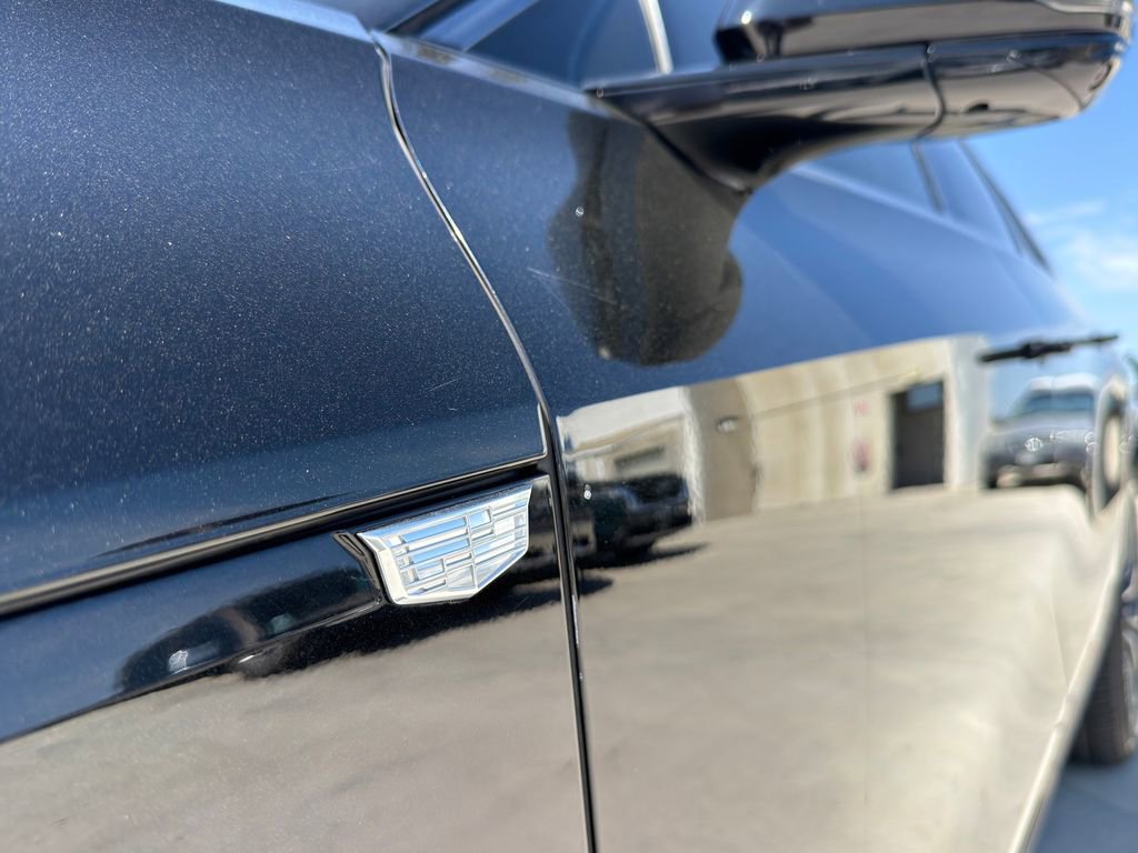 Used 2024 Cadillac Lyriq Sport image 8