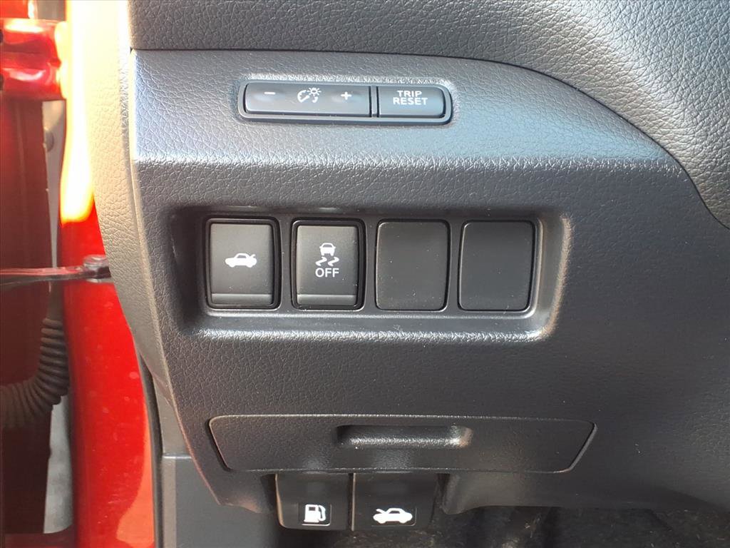 Used 2017 Nissan Altima 2.5 SV image 19