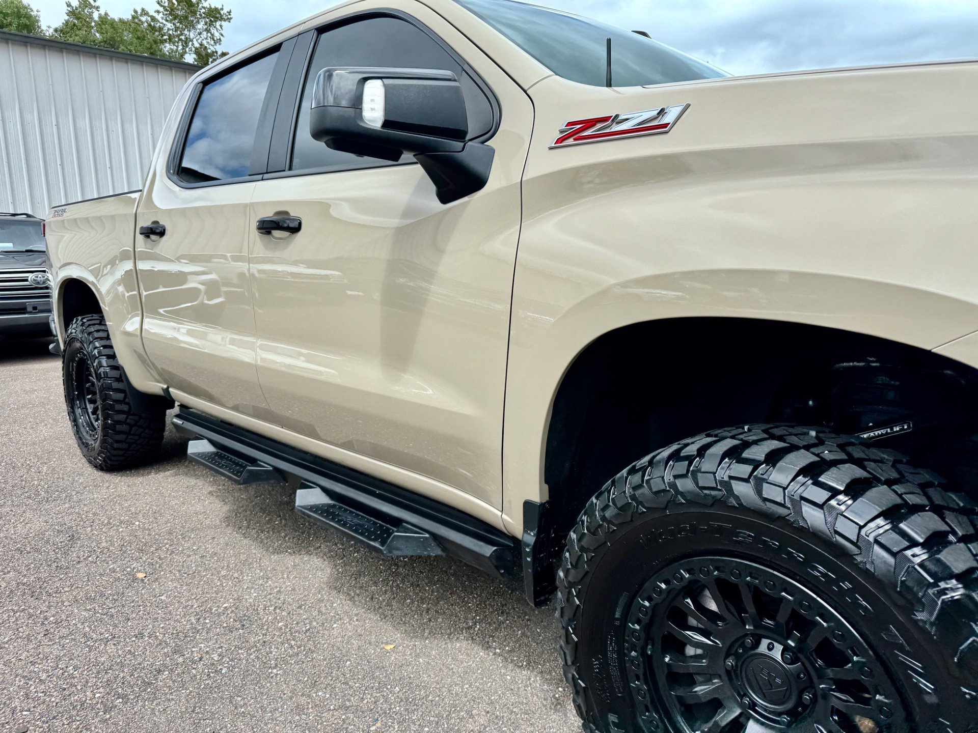 Used 2022 Chevrolet Silverado 1500 LT Trail Boss w/ LT Trail Boss Premium Package image 15