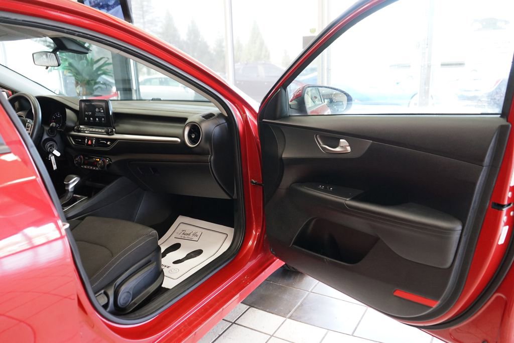 Used 2019 Kia Forte LXS image 37