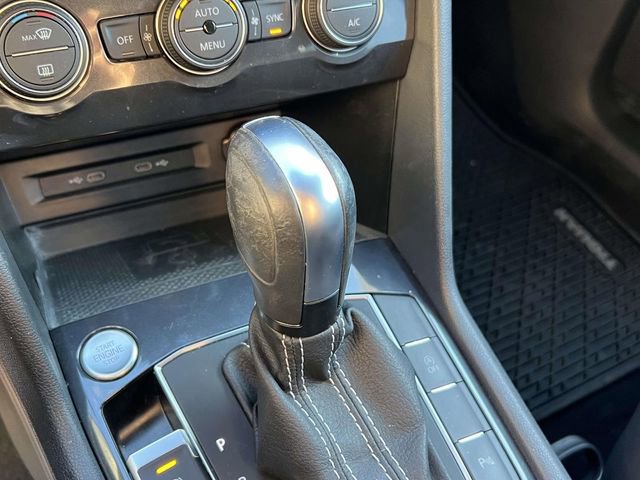 Certified 2021 Volkswagen Tiguan SE R-Line AWD/4WD image 32