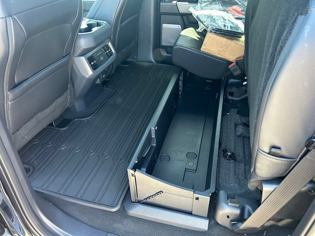 New 2026 Ford F350 Lariat w/ Lariat Premium Package AWD/4WD image 12