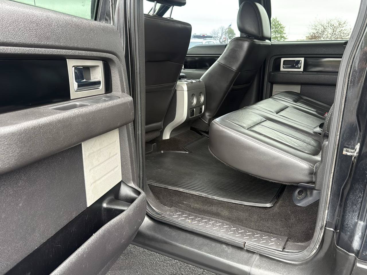 Used 2011 Ford F150 FX4 w/ FX Luxury Pkg AWD/4WD image 16