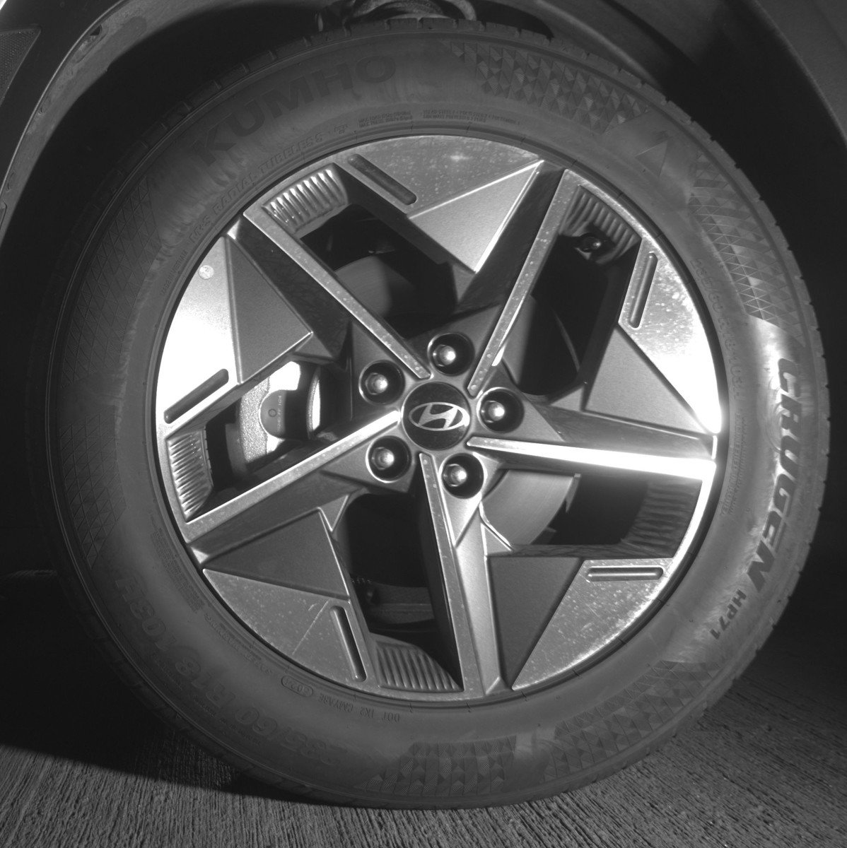 Used 2025 Hyundai Tucson SEL FWD image 12