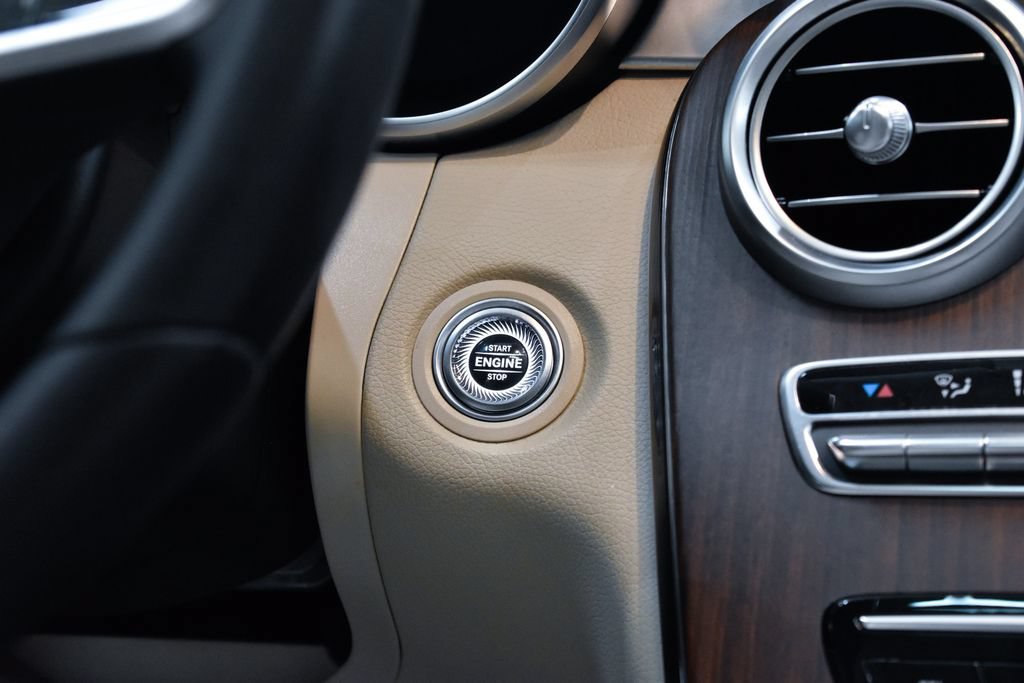 Certified 2022 Mercedes-Benz GLC 300 4MATIC image 24