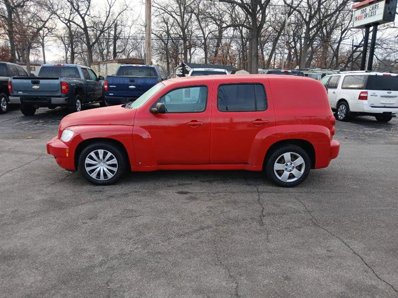Used 2009 Chevrolet HHR LS image 2