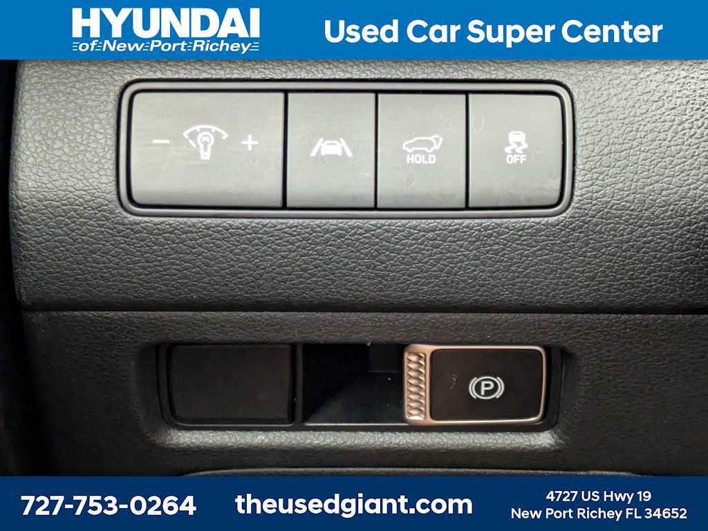Used 2022 Hyundai Santa Fe XRT FWD image 30