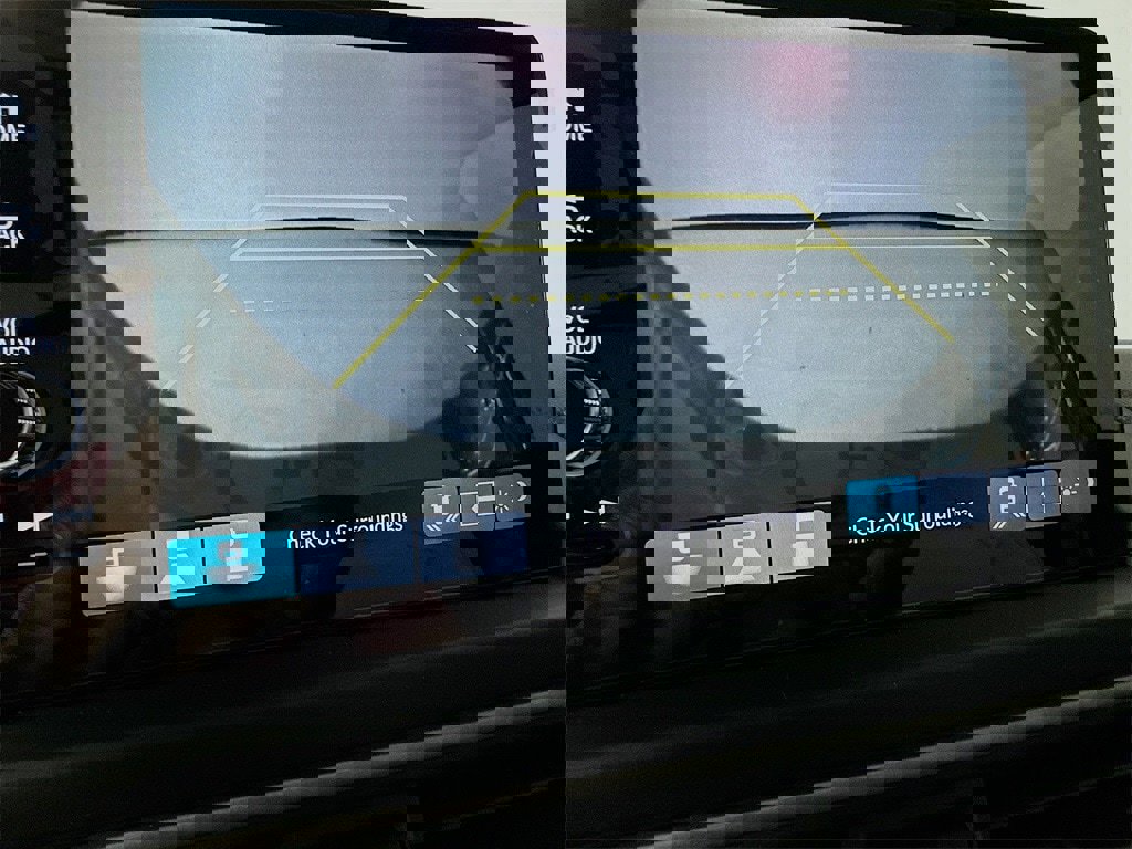 New 2025 Honda Pilot Touring image 15