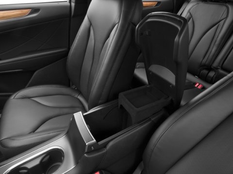 Used 2017 Lincoln MKC Select image 18