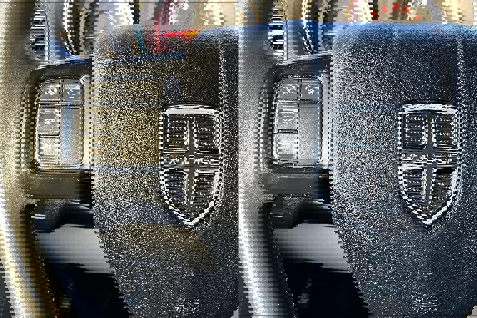 Used 2016 Dodge Grand Caravan SE image 18