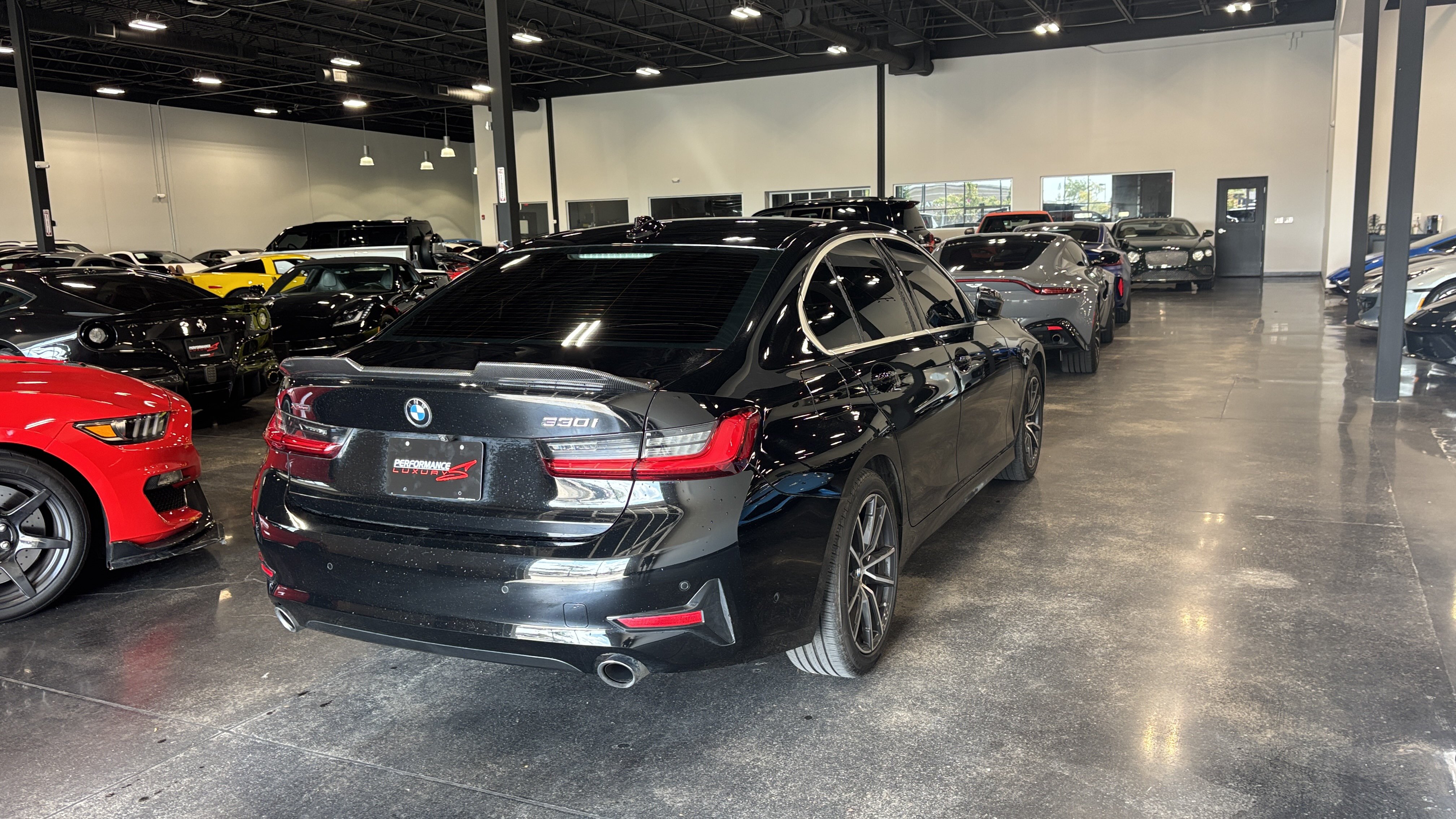 Used 2021 BMW 330i xDrive Sedan w/ Premium Package AWD/4WD image 4