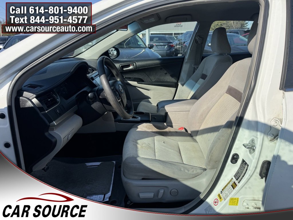 Used 2012 Toyota Camry LE image 7