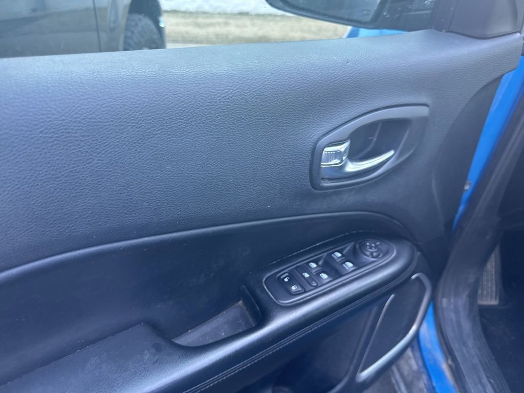 Used 2020 Jeep Compass Altitude image 9