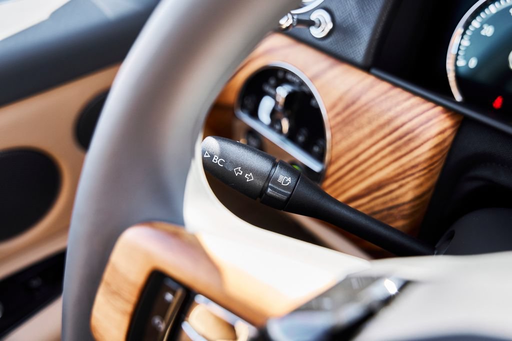 Used 2020 Rolls-Royce Cullinan AWD/4WD image 54