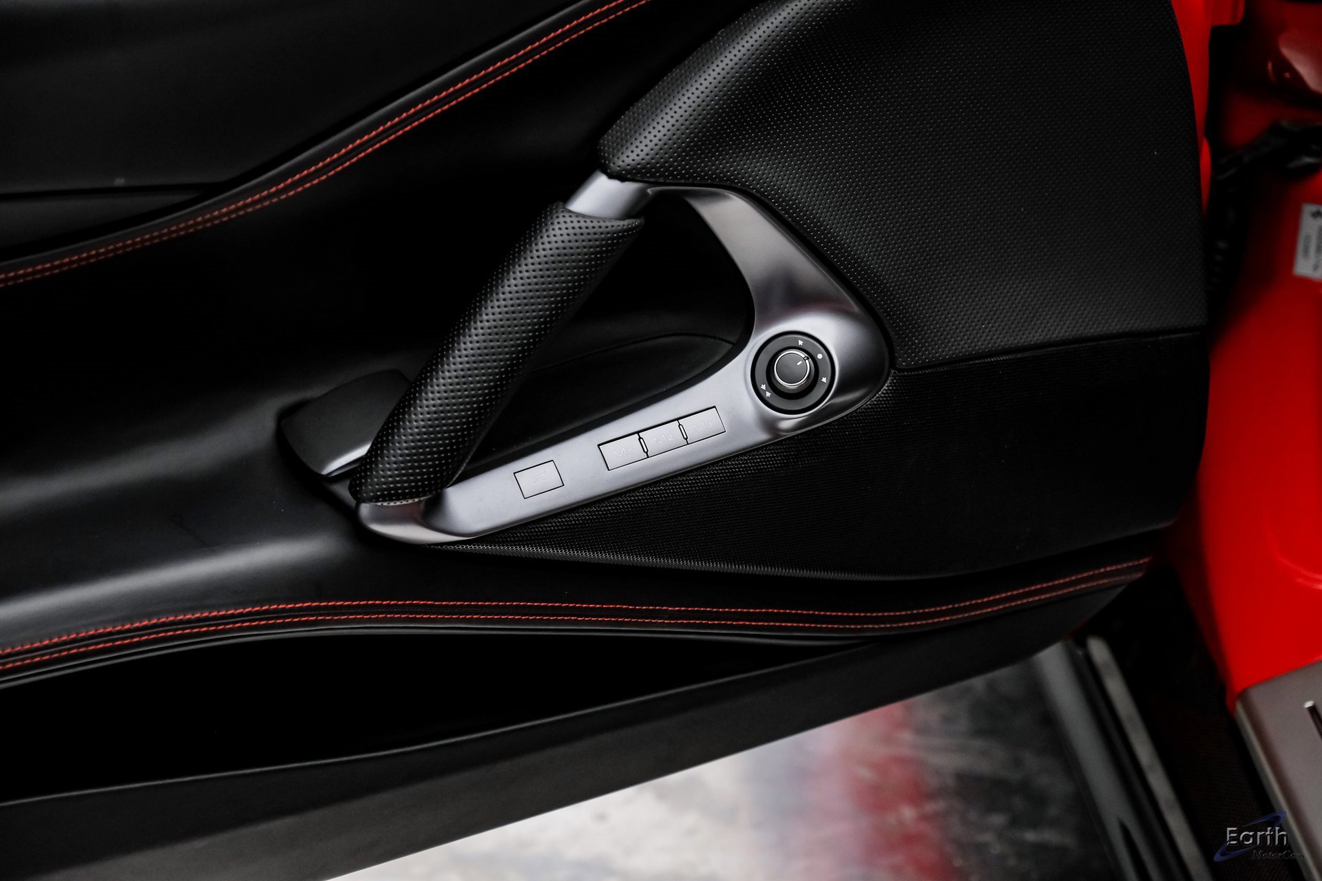 Used 2018 Ferrari 812 Superfast image 87