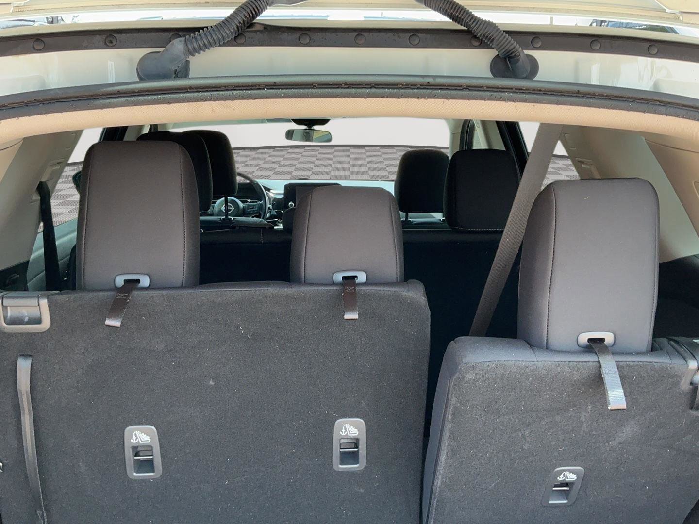 Used 2023 Nissan Pathfinder SV w/ Black Appearance Package FWD image 23