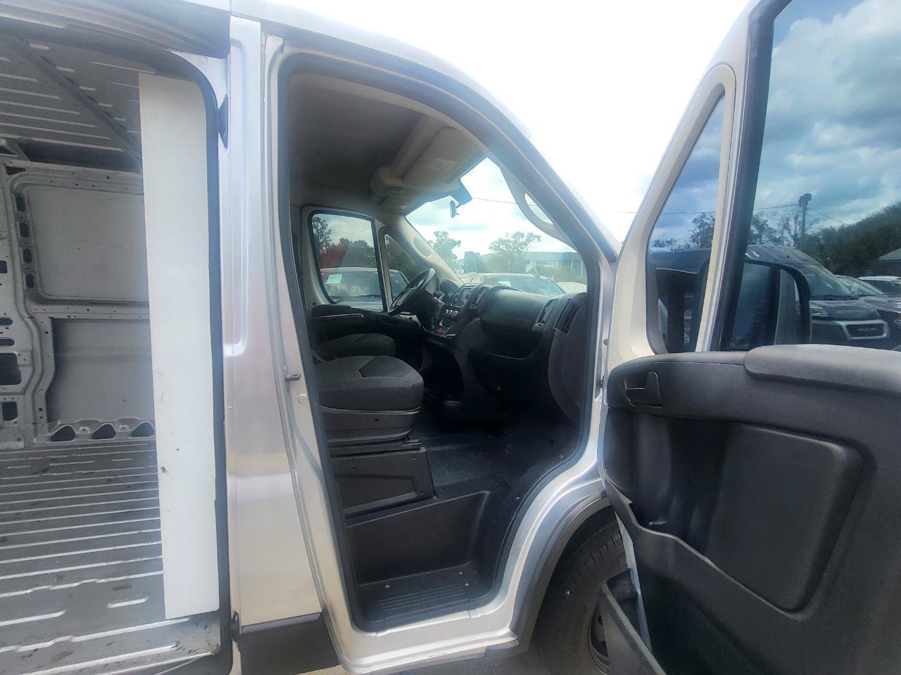 Used 2017 RAM ProMaster 1500 w/ Interior Convenience Group FWD image 38