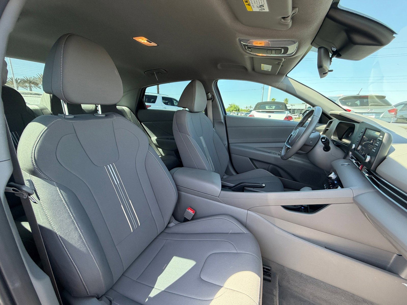 Certified 2025 Hyundai Elantra Sport FWD image 19