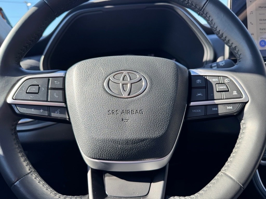 Used 2024 Toyota Grand Highlander XLE image 18
