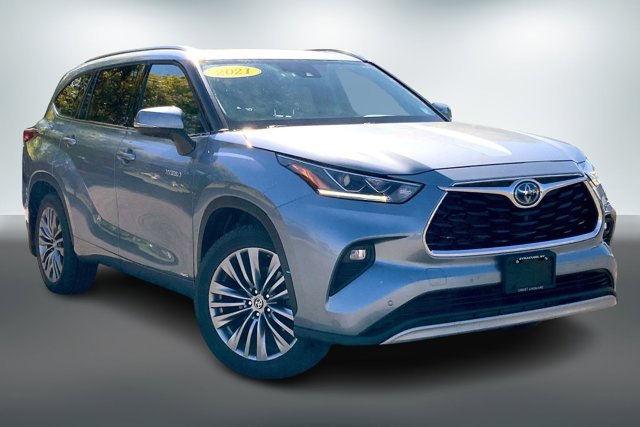 Used 2021 Toyota Highlander Platinum