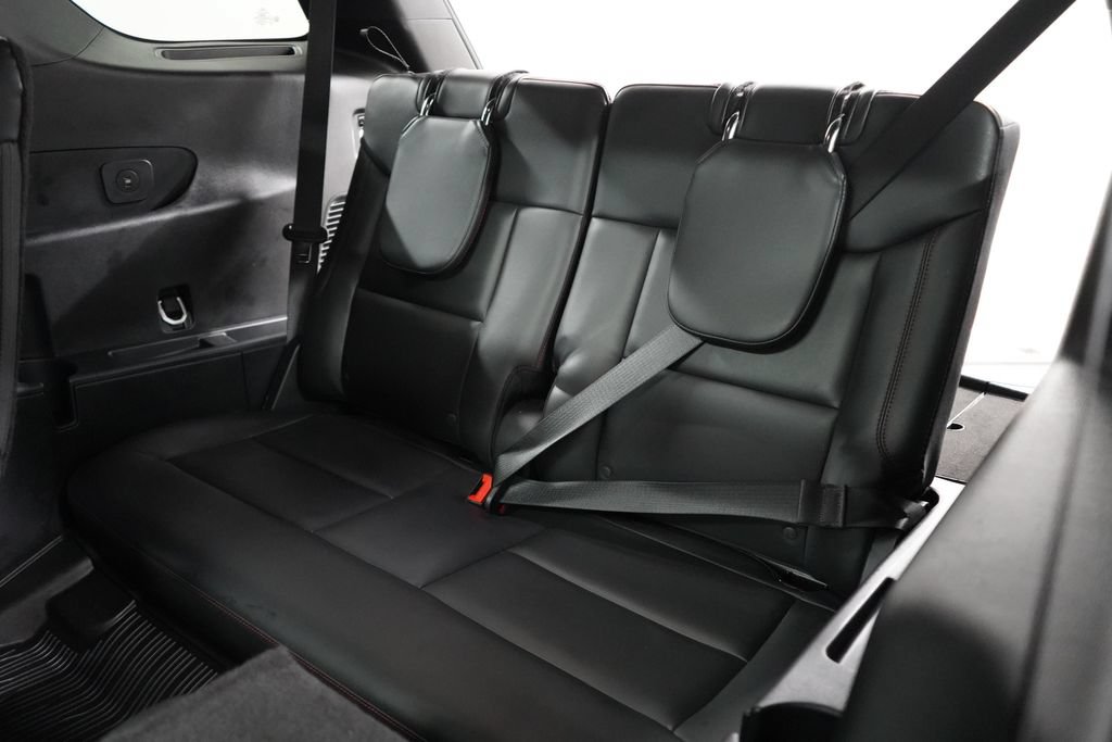Certified 2025 Ford Explorer ST AWD/4WD image 20